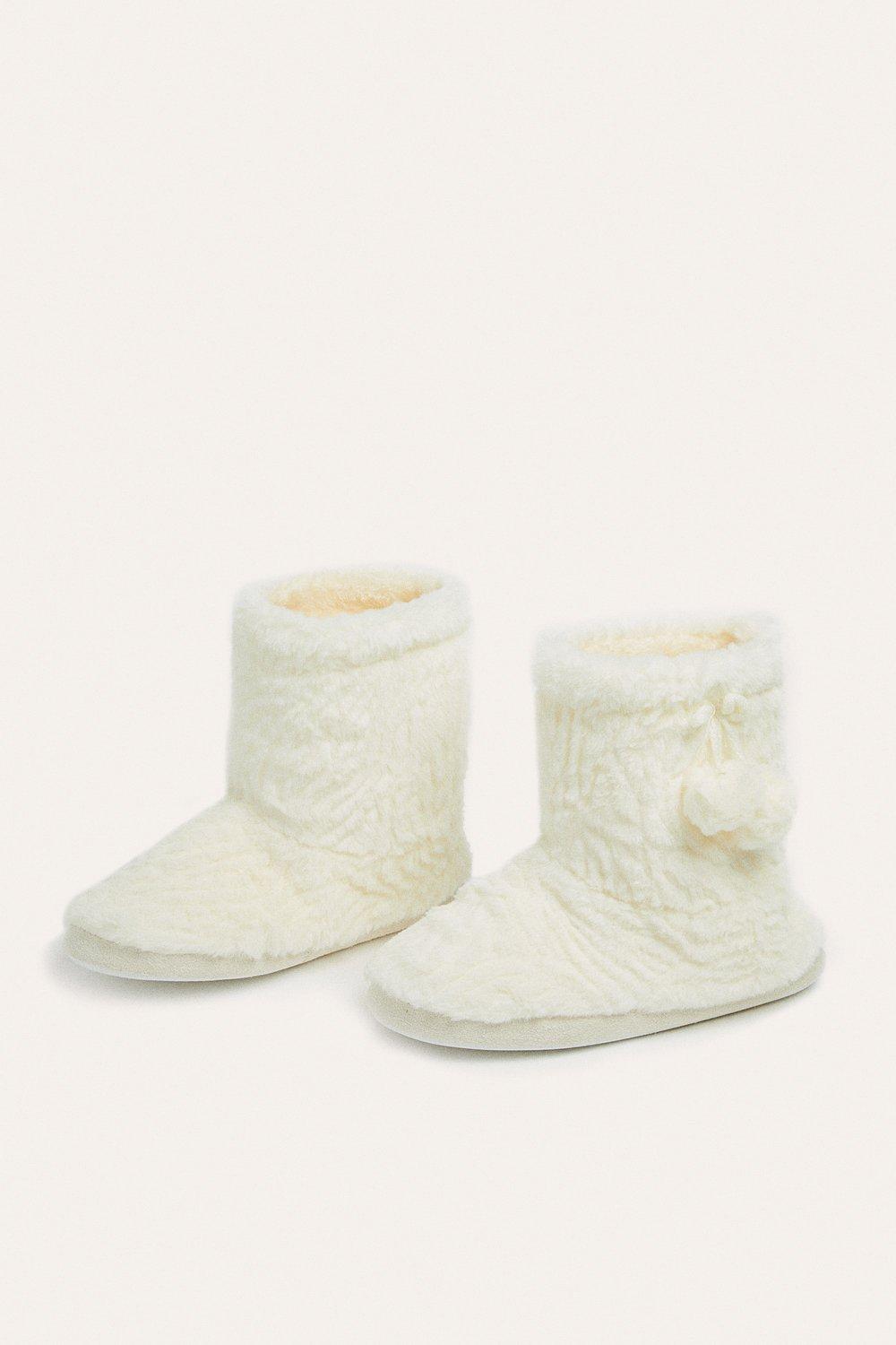 fluffy boot slippers