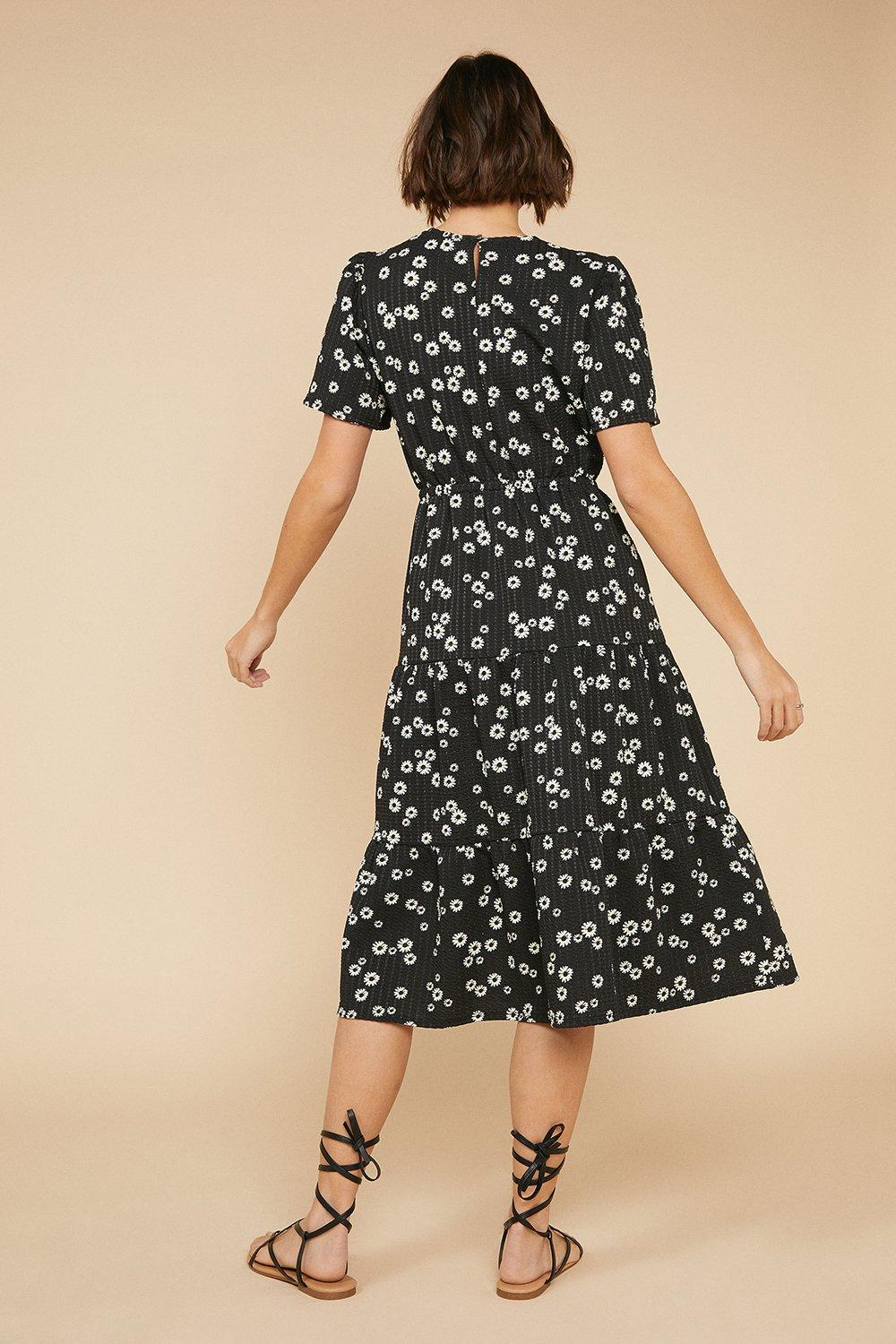 oasis daisy dress