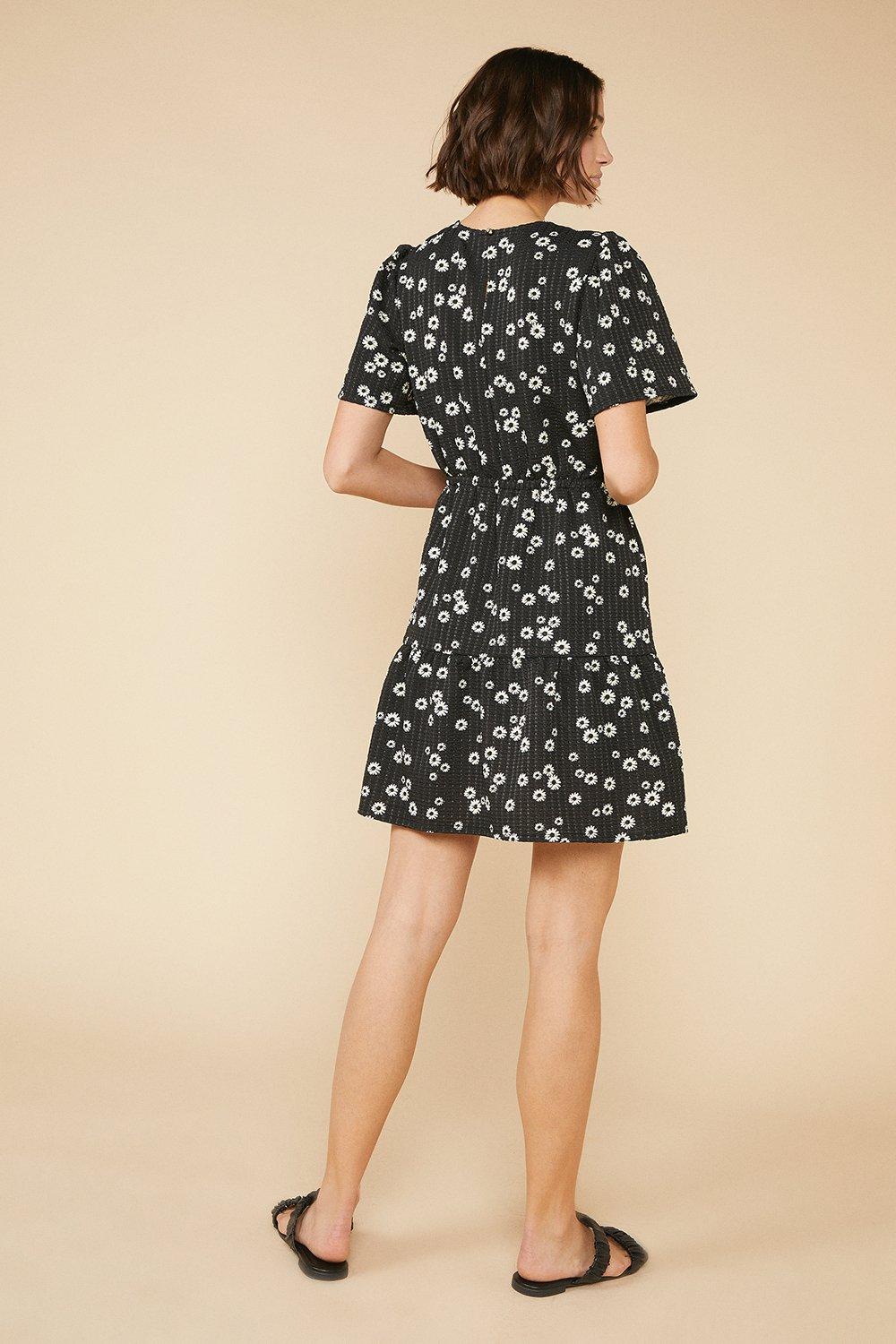 oasis daisy dress