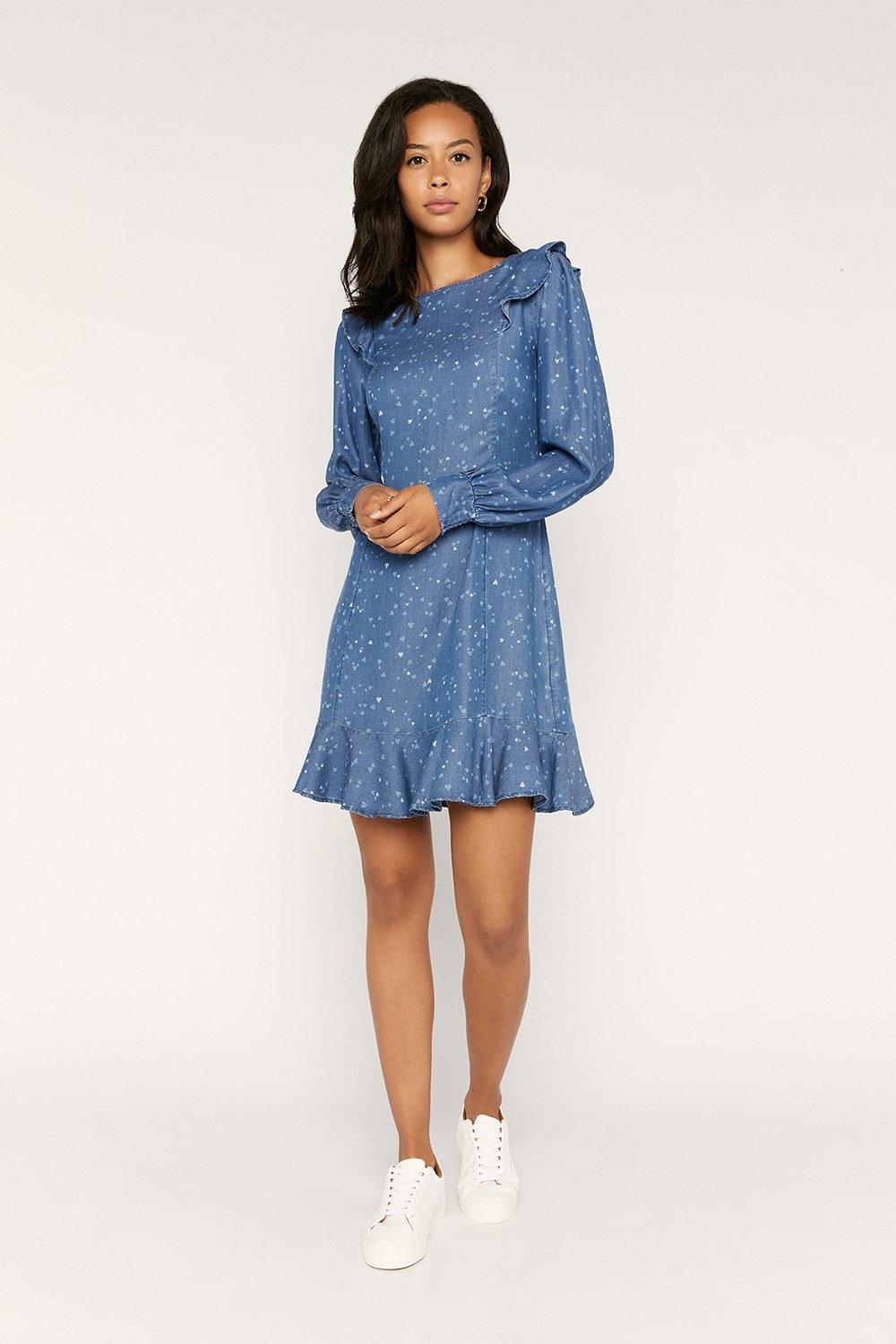oasis heart dress