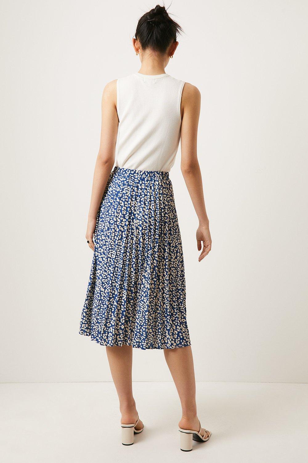 oasis blue skirt